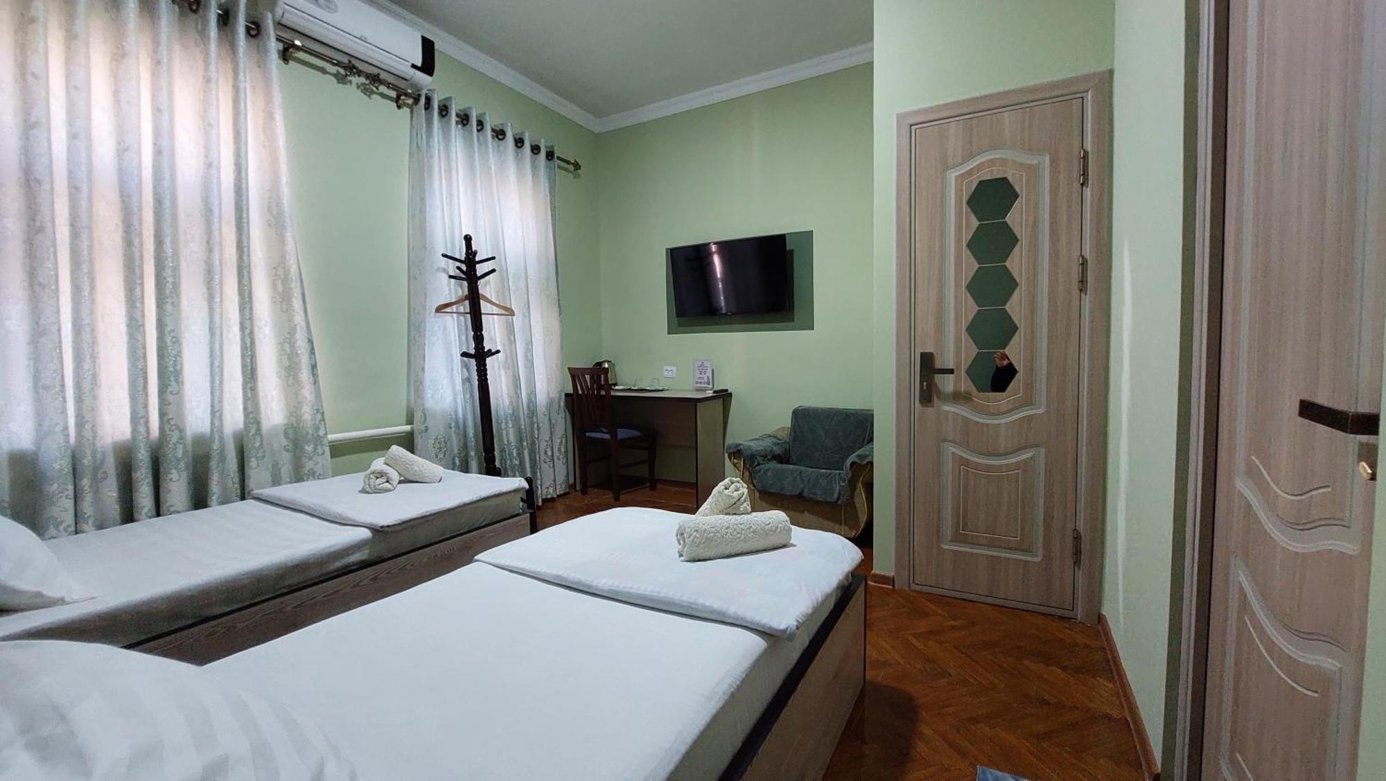 "Orom" Guests House Hotel Tașkent Exterior foto